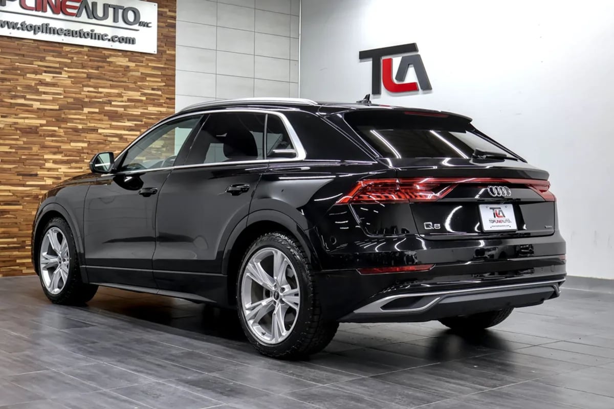 Audi Q8 photo 7