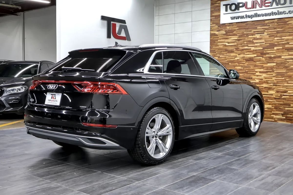 Audi Q8 photo 9