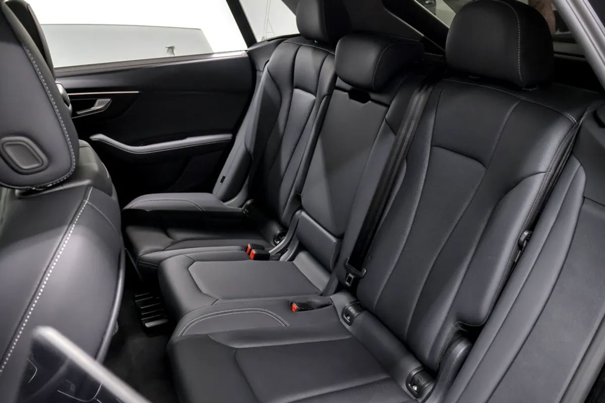 Audi Q8 photo 31