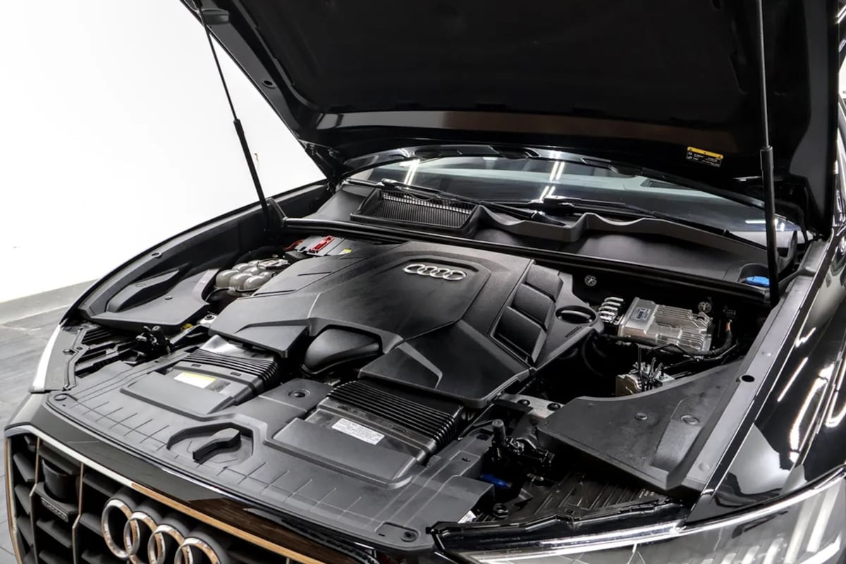 Audi Q8 photo 43