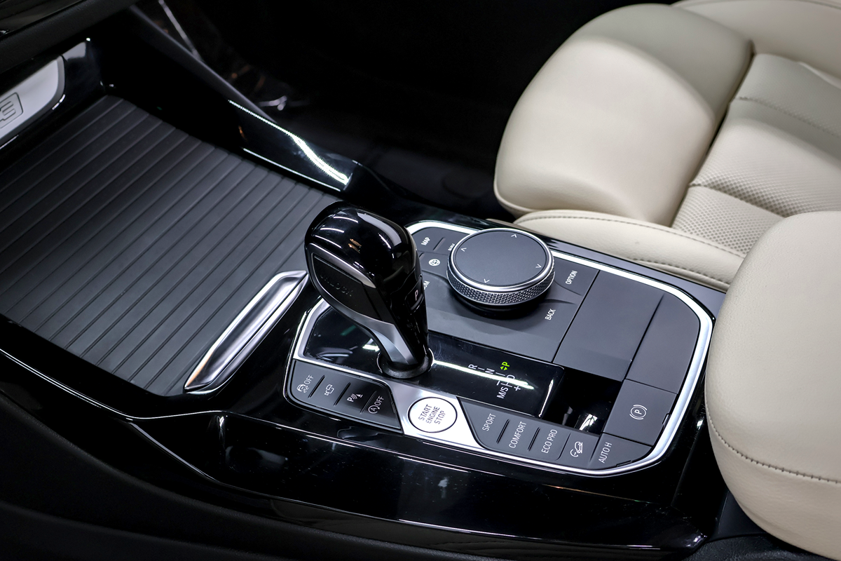 BMW X3 photo 17