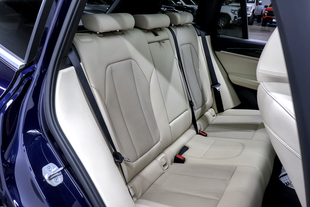 BMW X3 photo 29