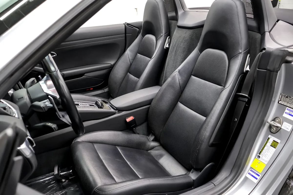 Porsche 718 Boxster photo 26