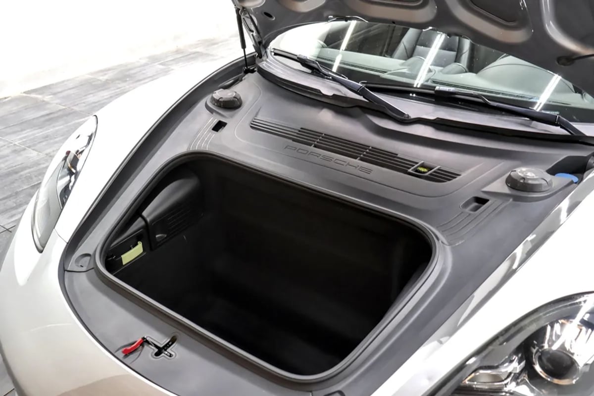 Porsche 718 Boxster photo 37