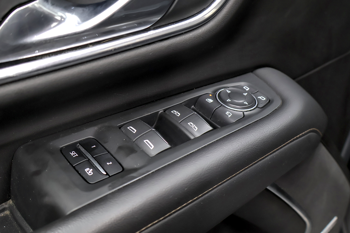 Chevrolet Tahoe photo 36