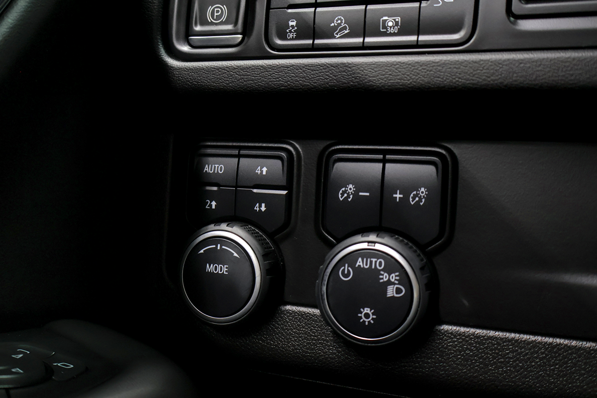 Chevrolet Tahoe photo 25