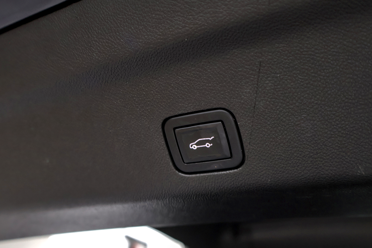 Chevrolet Tahoe photo 44