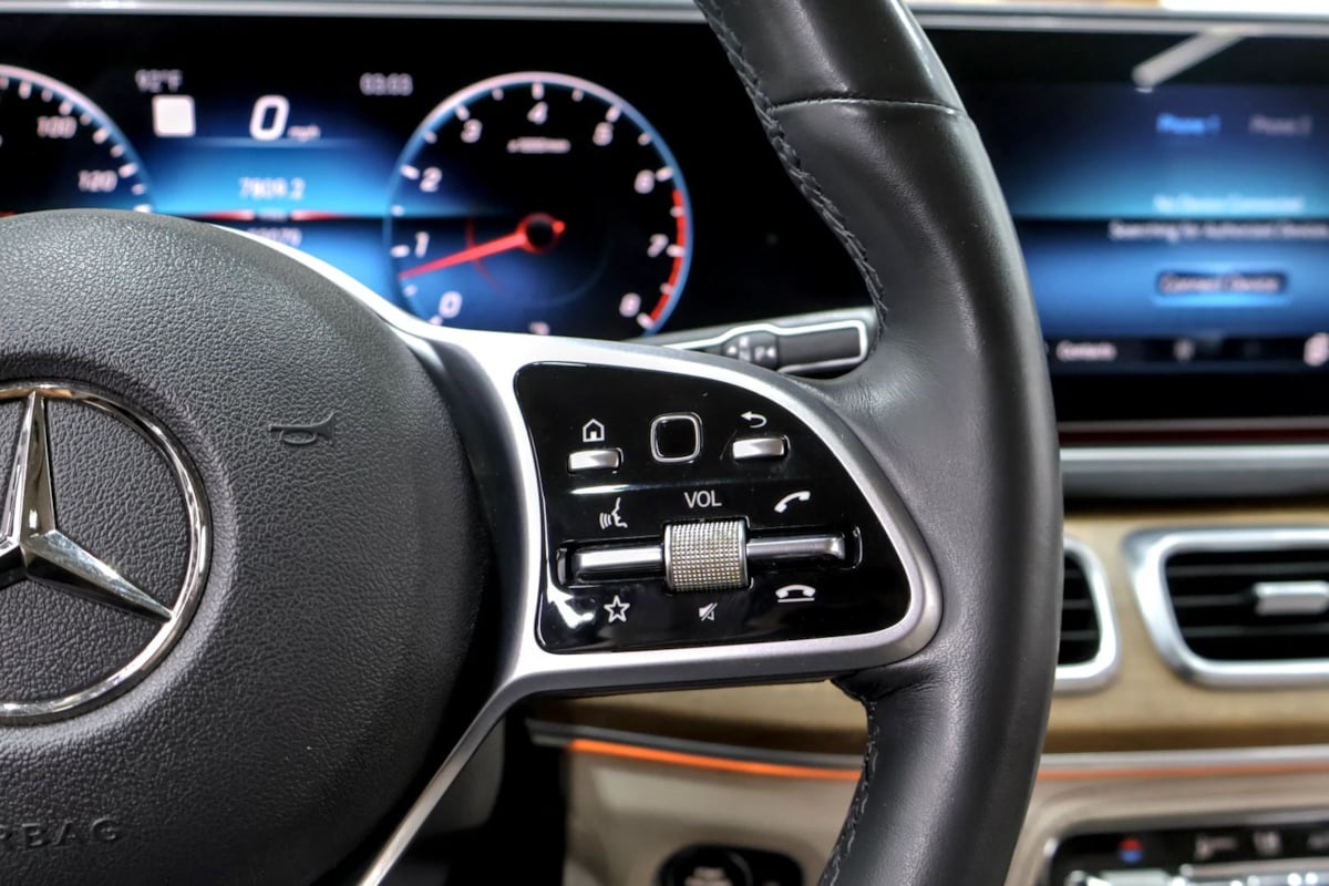 Mercedes-Benz GLE photo 14