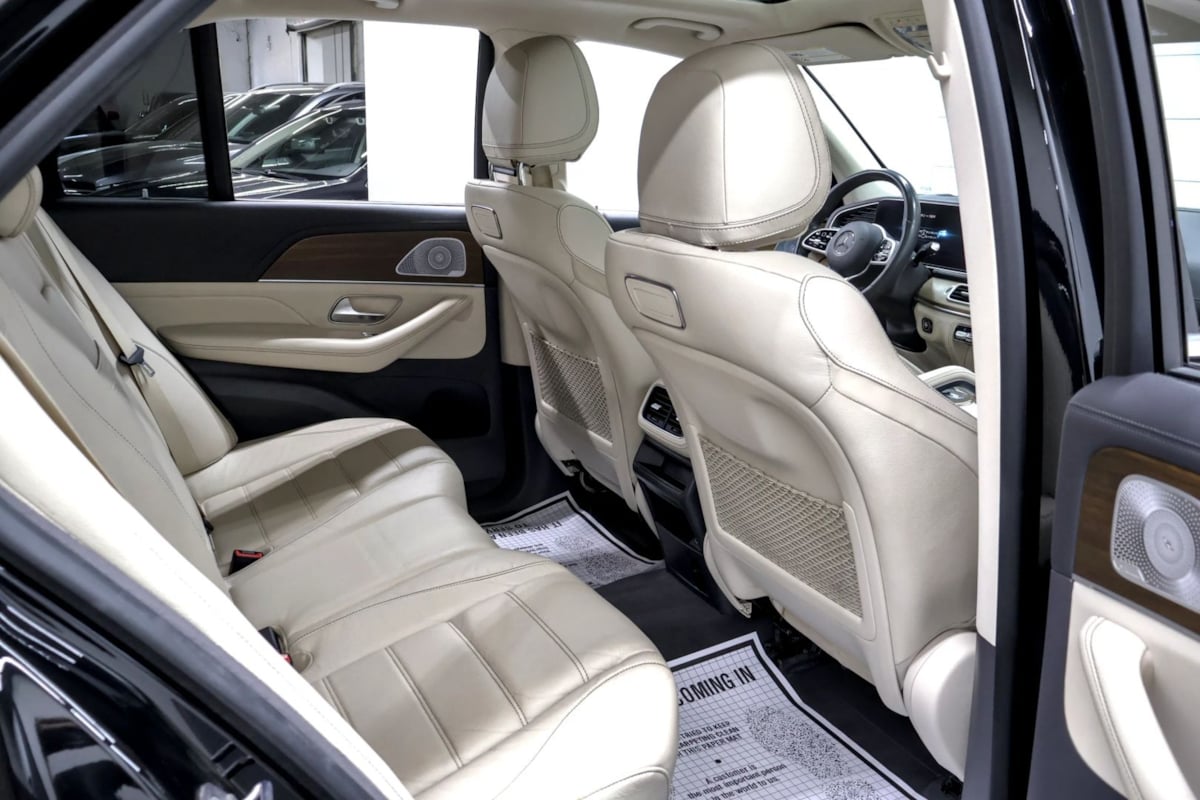 Mercedes-Benz GLE photo 30