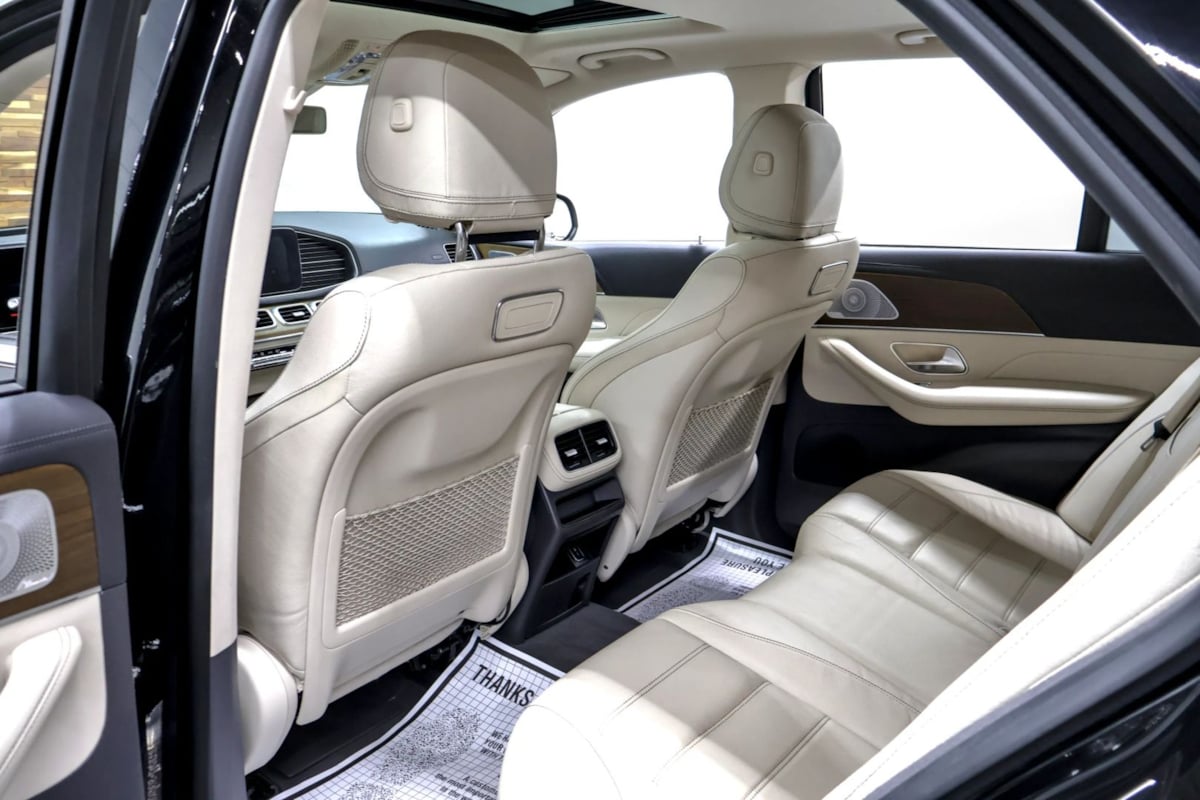 Mercedes-Benz GLE photo 32