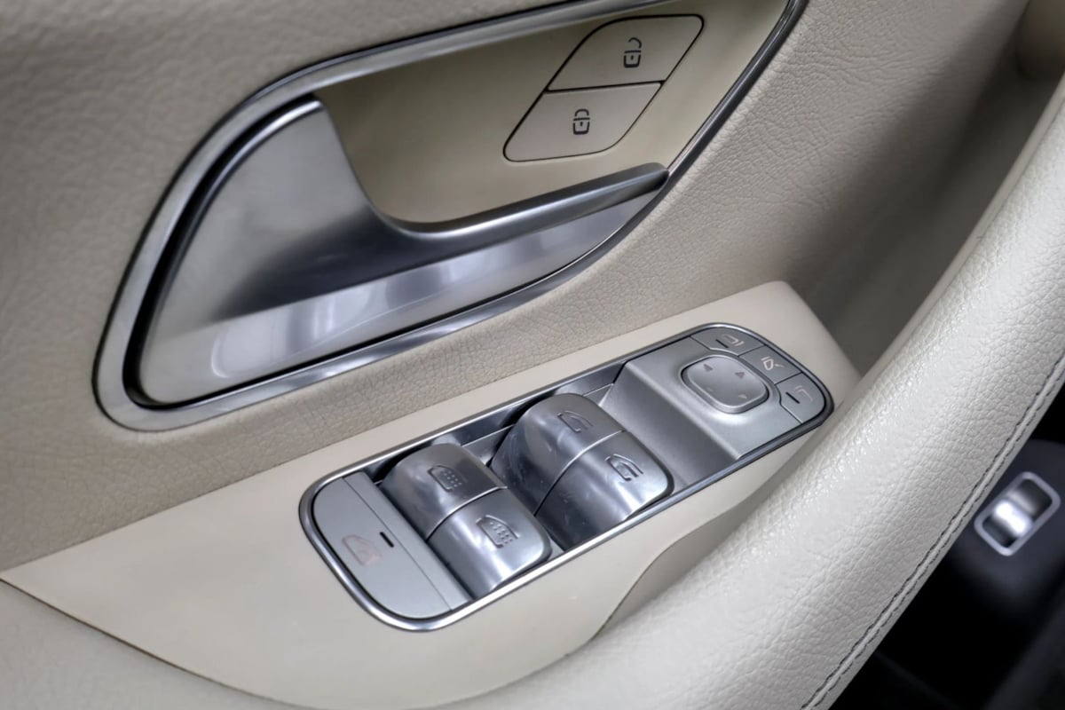 Mercedes-Benz GLE photo 34