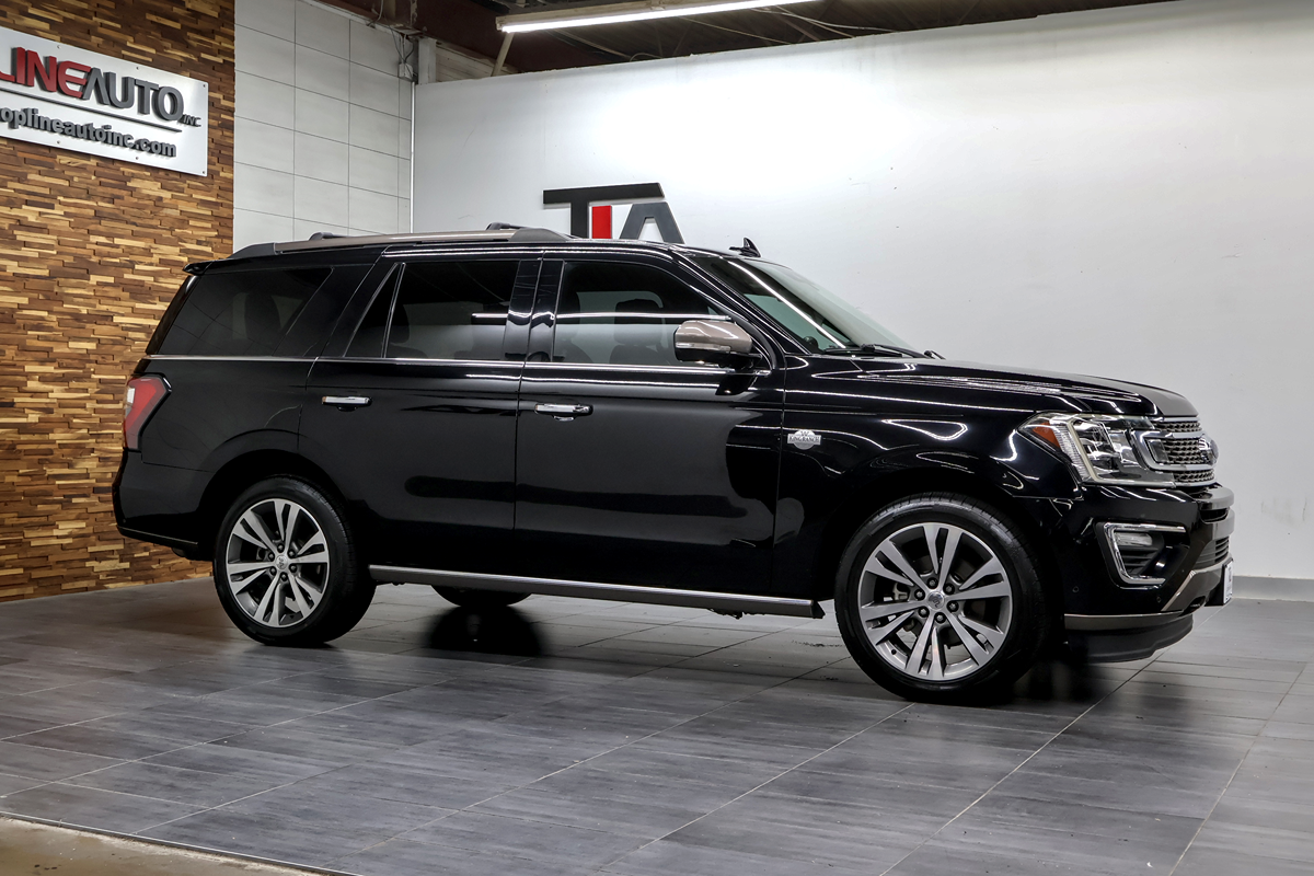 Ford Expedition photo 5