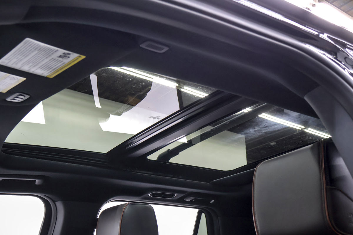Ford Expedition photo 29