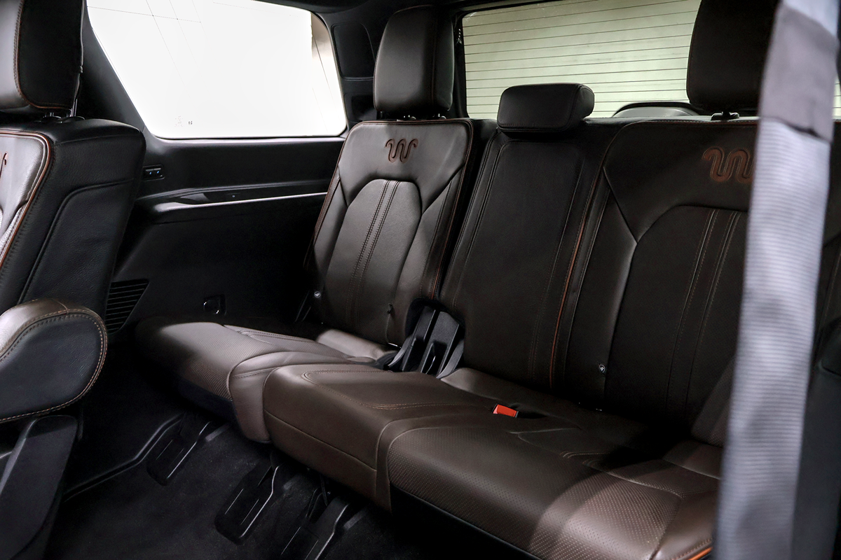 Ford Expedition photo 37