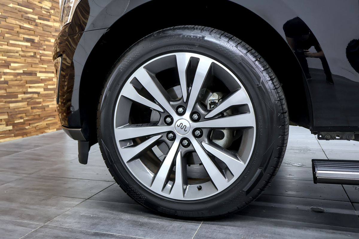 Ford Expedition photo 46