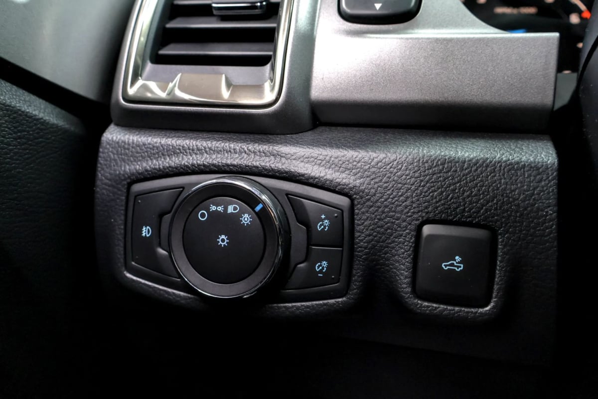 Ford Ranger photo 23