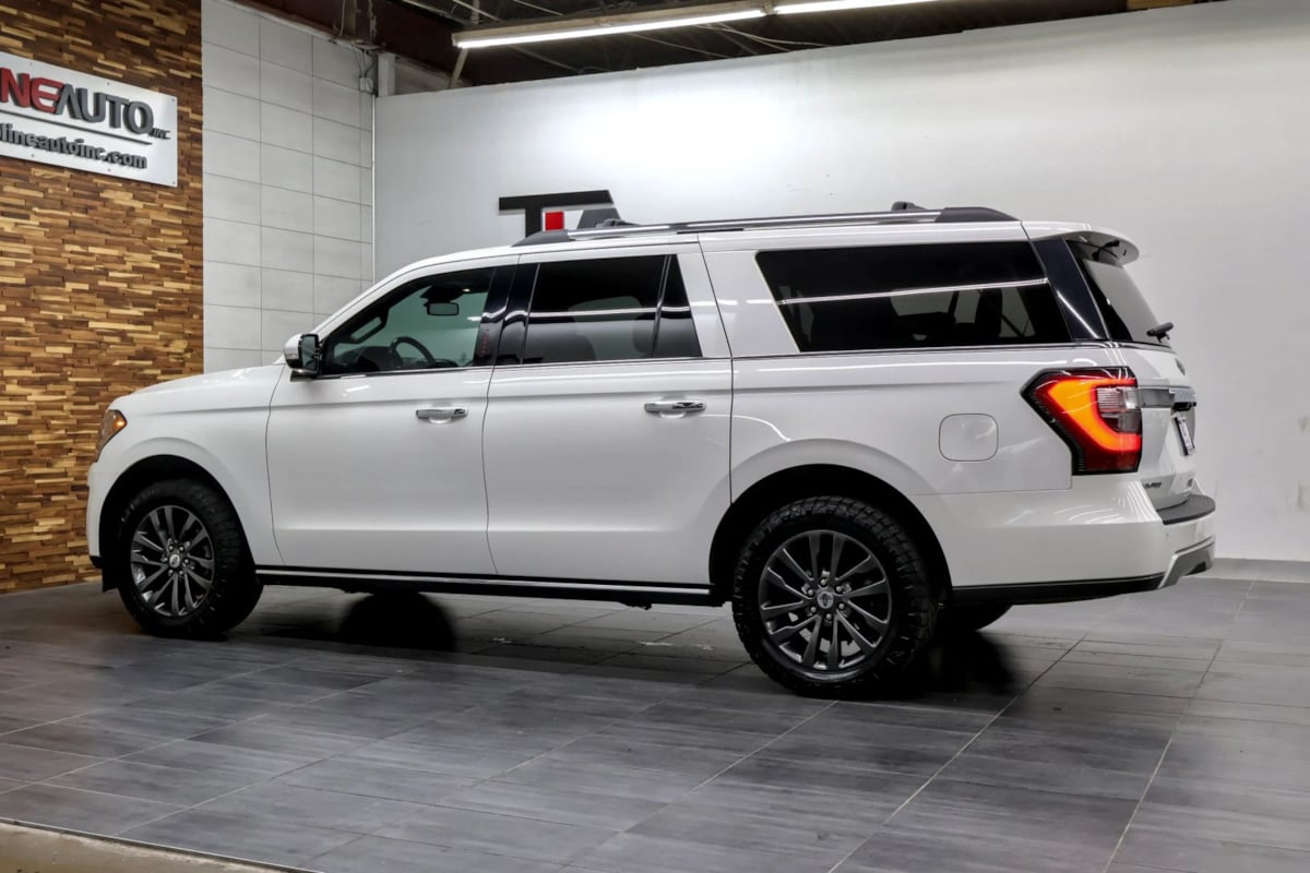 Ford Expedition MAX photo 5