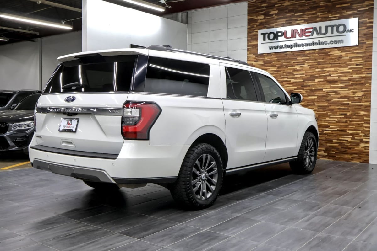 Ford Expedition MAX photo 9
