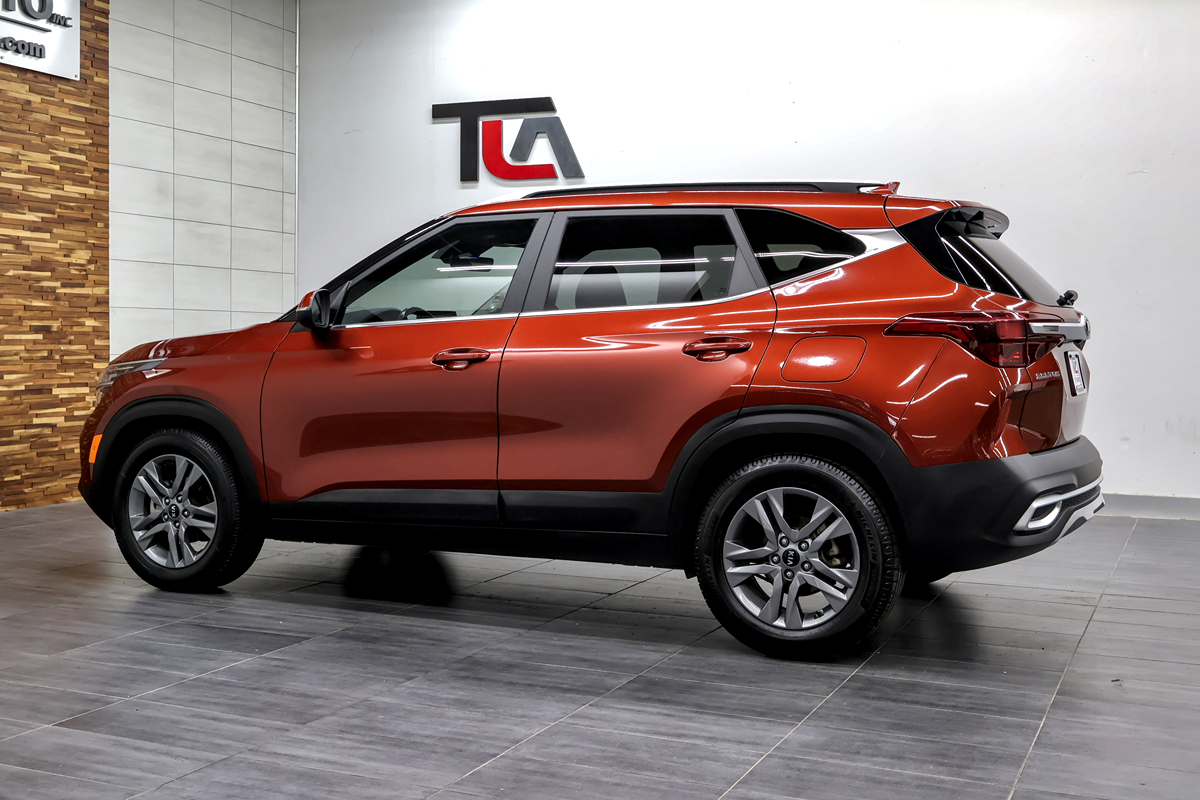 Kia Seltos photo 6