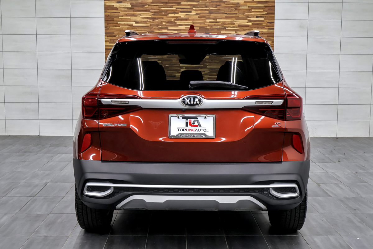Kia Seltos photo 8