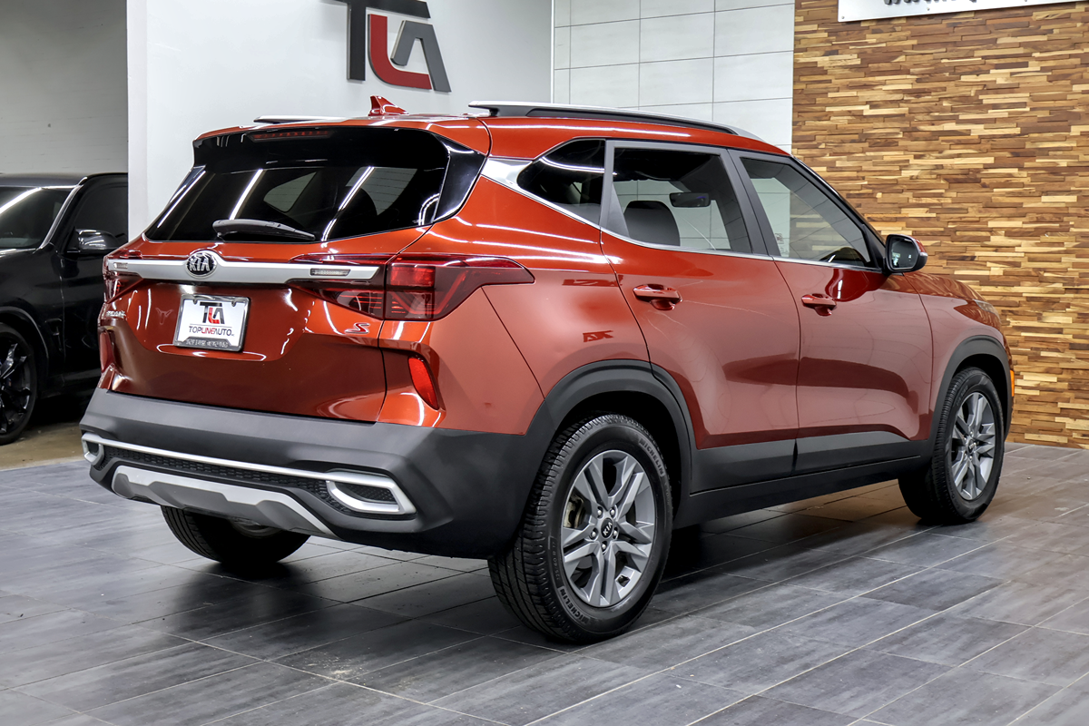 Kia Seltos photo 9