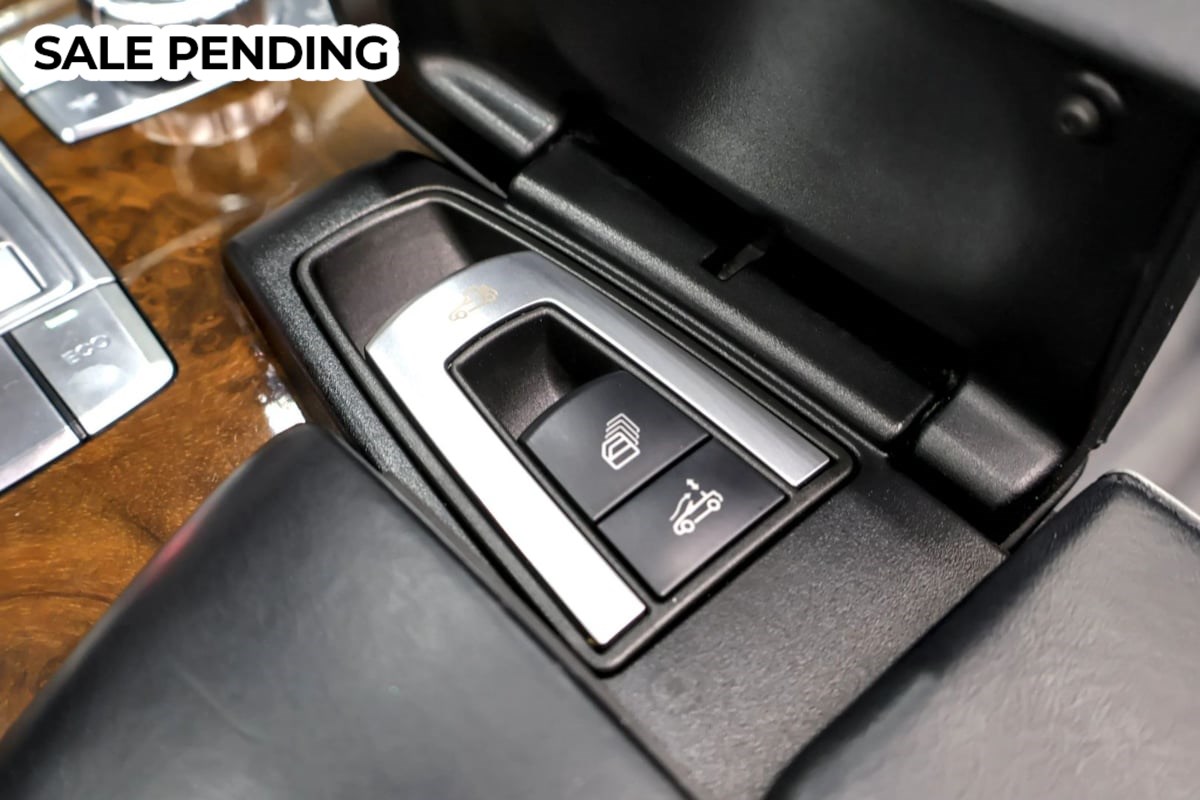Mercedes-Benz SL 550 photo 20