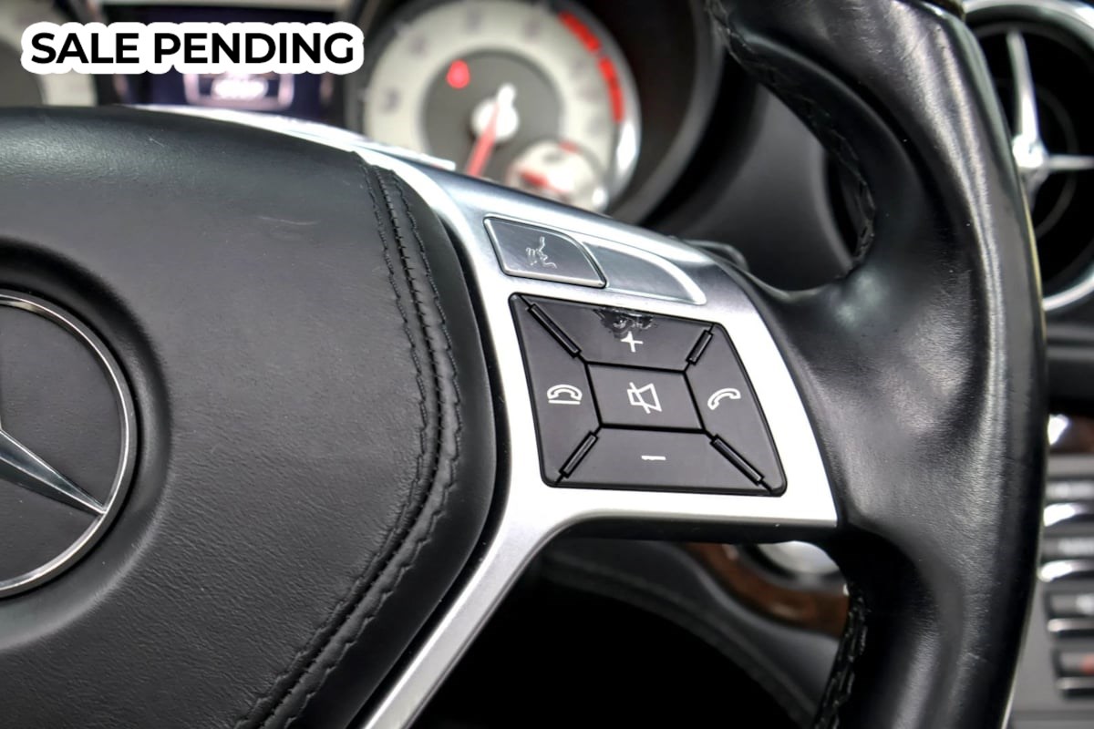 Mercedes-Benz SL 550 photo 15