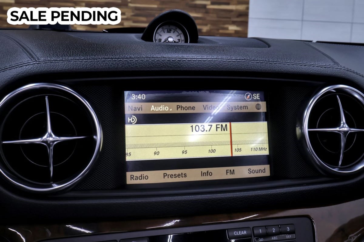 Mercedes-Benz SL 550 photo 23