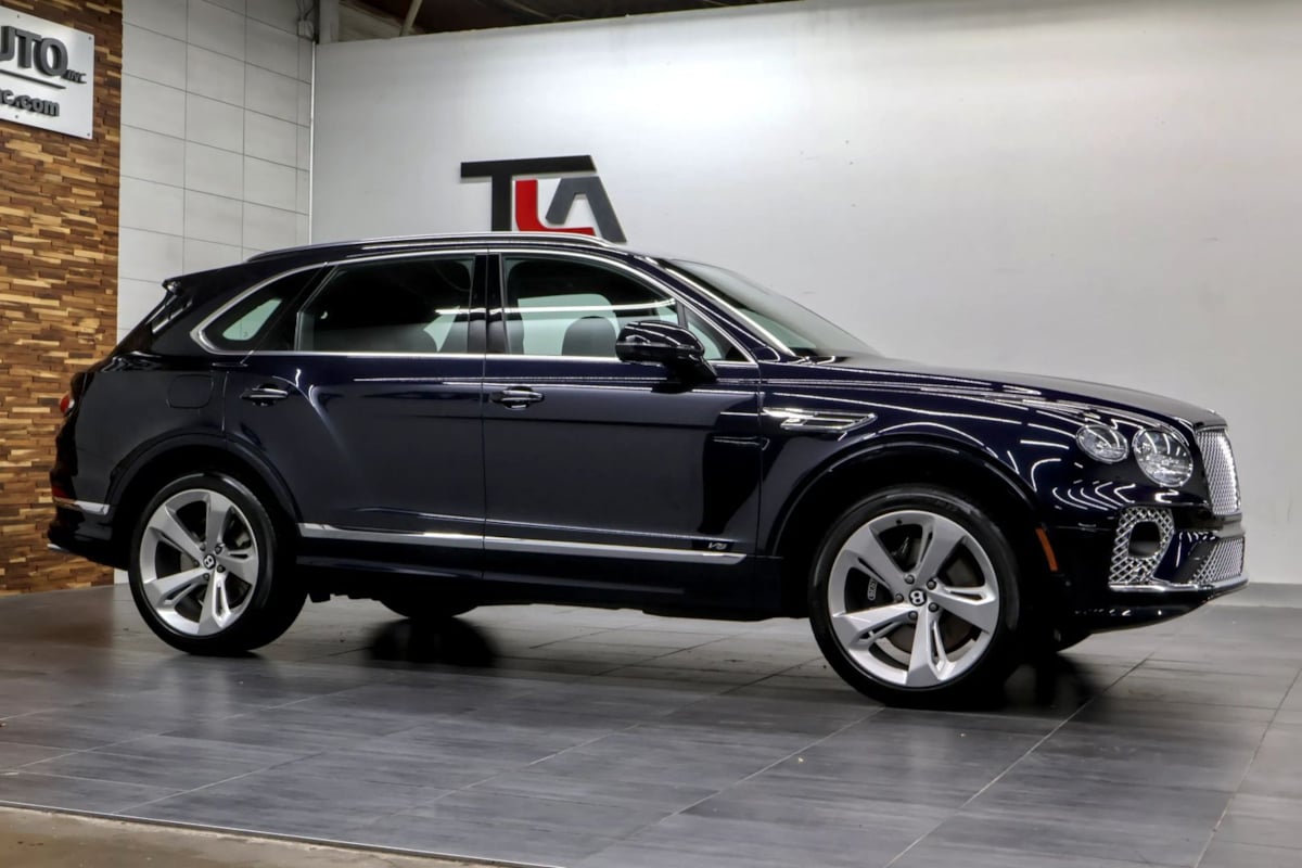 Bentley Bentayga photo 5