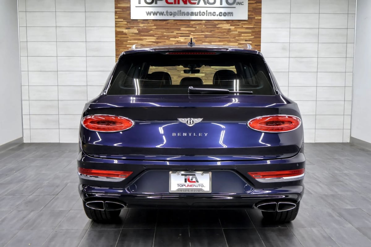 Bentley Bentayga photo 8