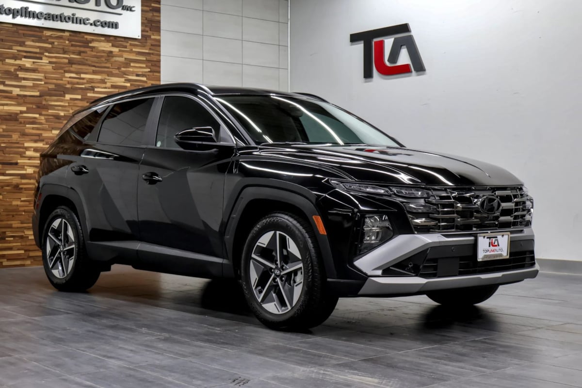 Hyundai Tucson photo 2