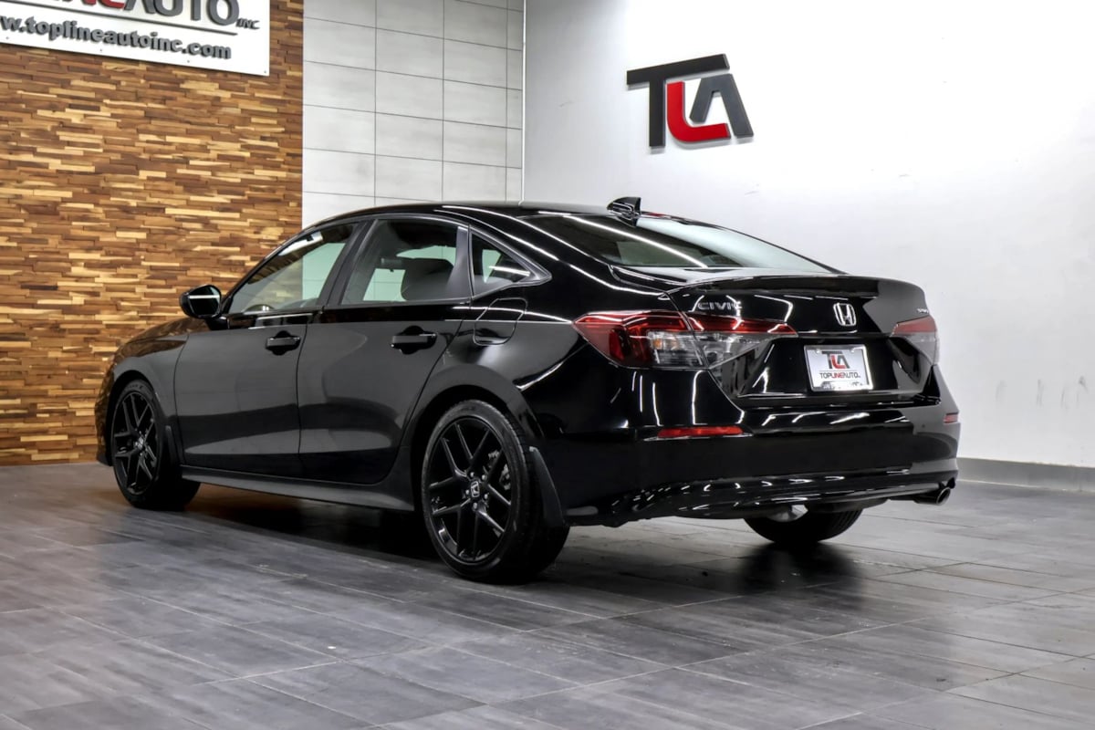 Honda Civic photo 7