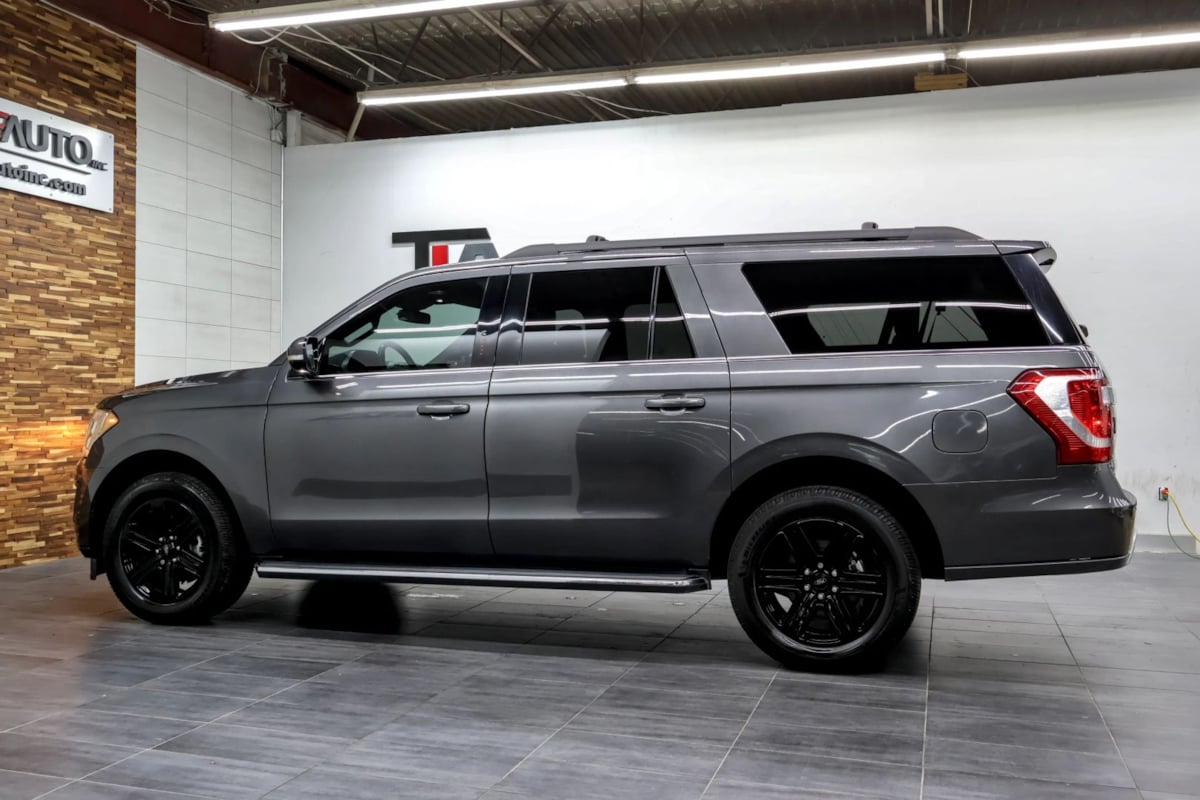 Ford Expedition MAX photo 6