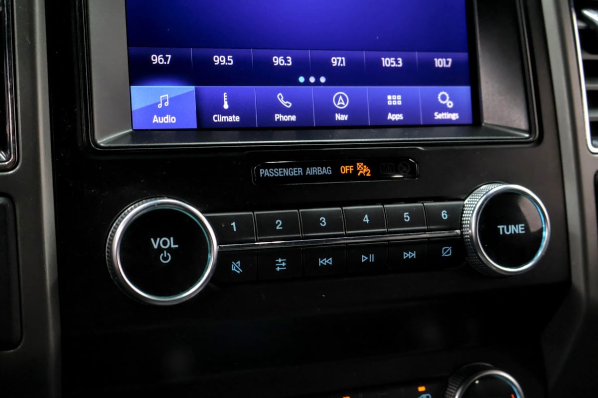Ford Expedition MAX photo 20
