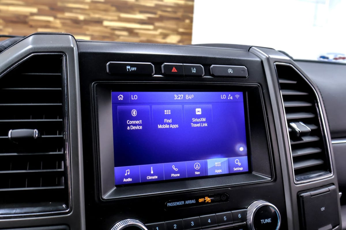 Ford Expedition MAX photo 23