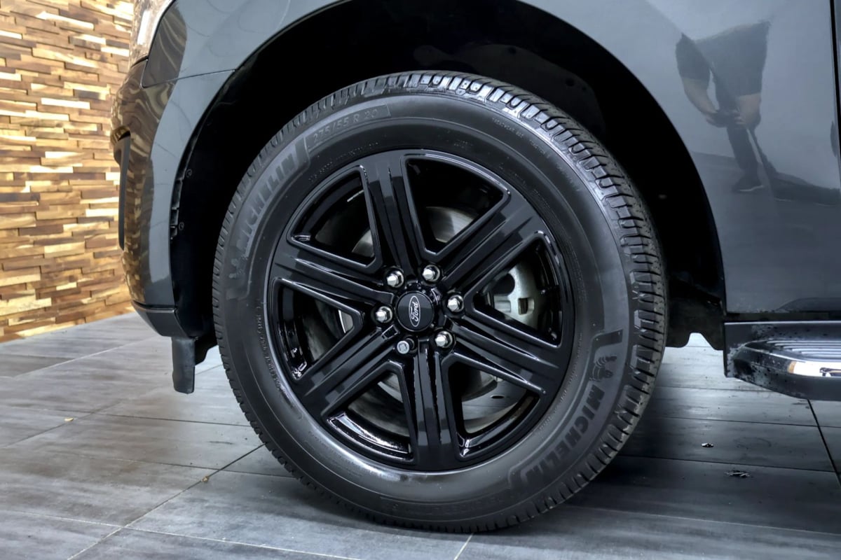 Ford Expedition MAX photo 44