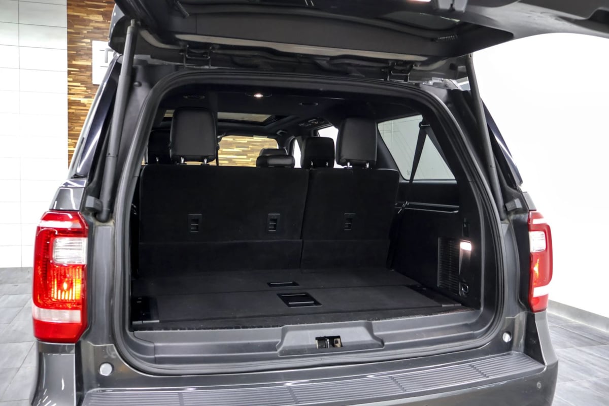 Ford Expedition MAX photo 47