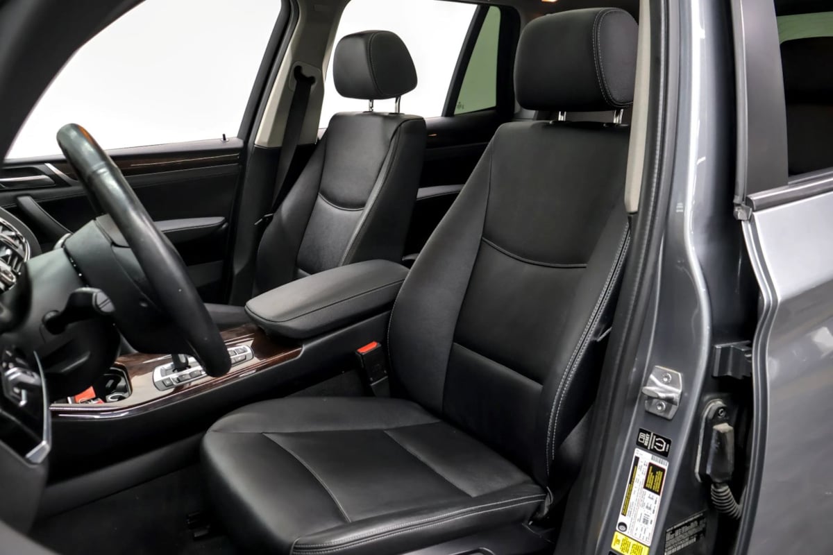 Photo 25 of this BMW X3