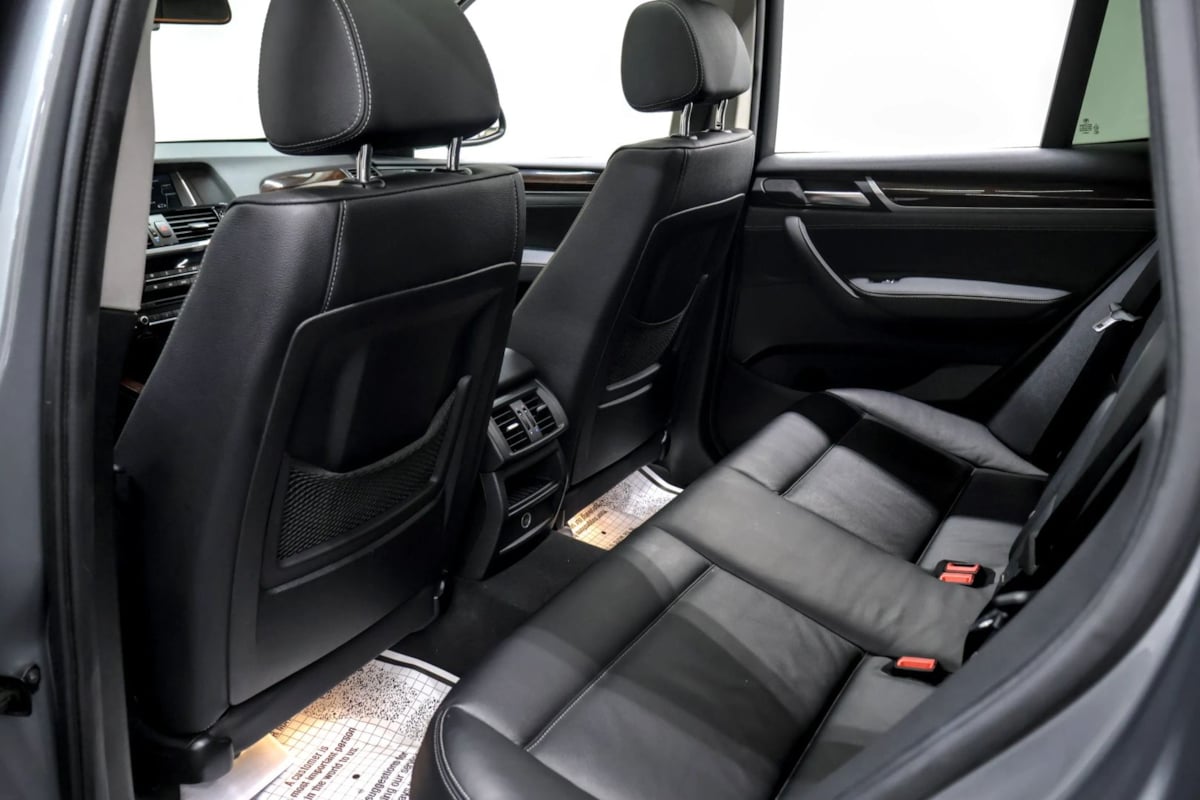 Photo 30 of this BMW X3