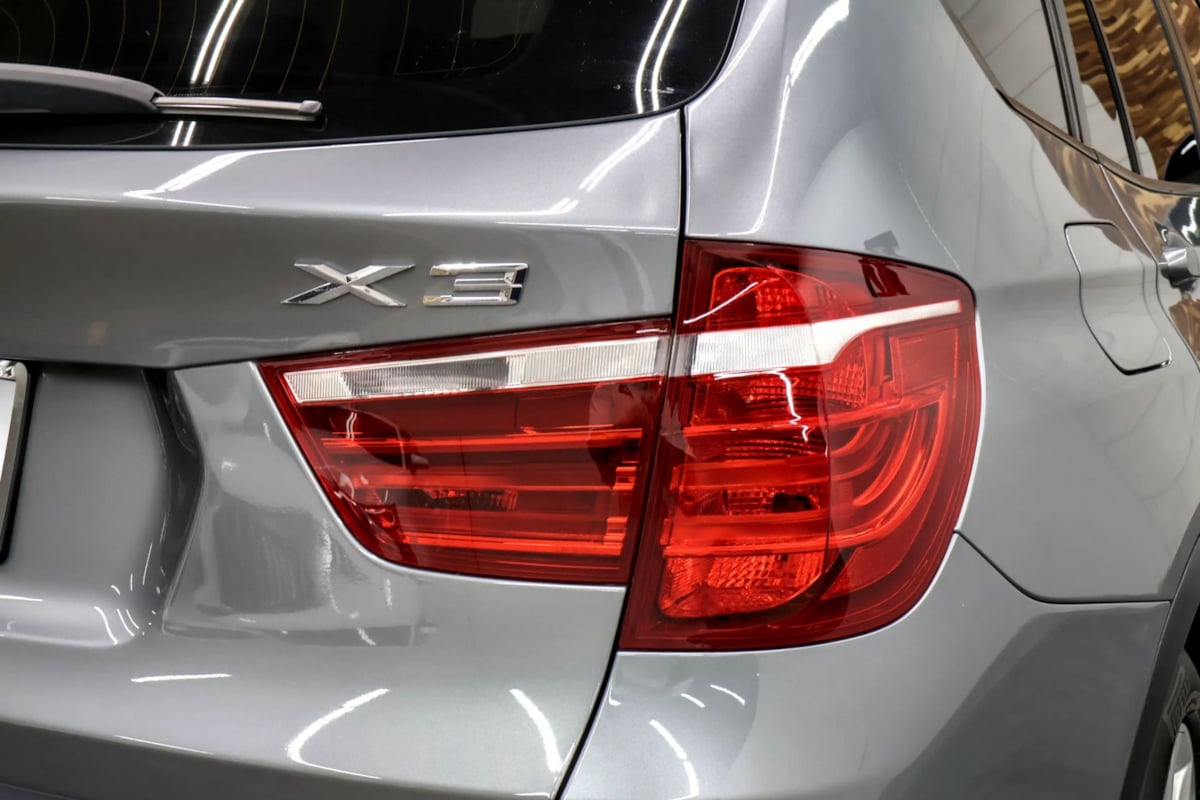 Photo 38 of this BMW X3