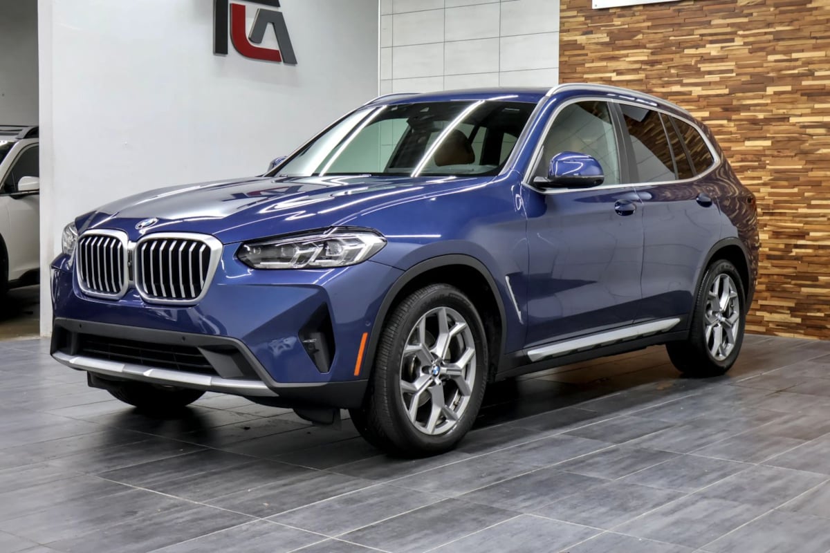 Photo 4 of this BMW X3