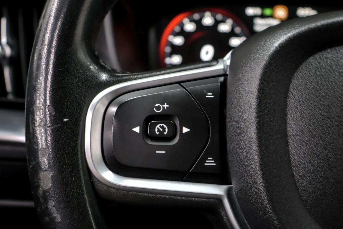Volvo XC60 photo 14
