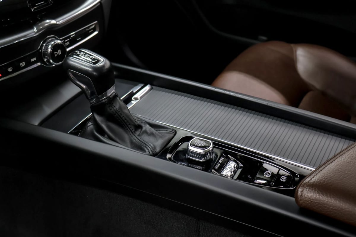 Volvo XC60 photo 17