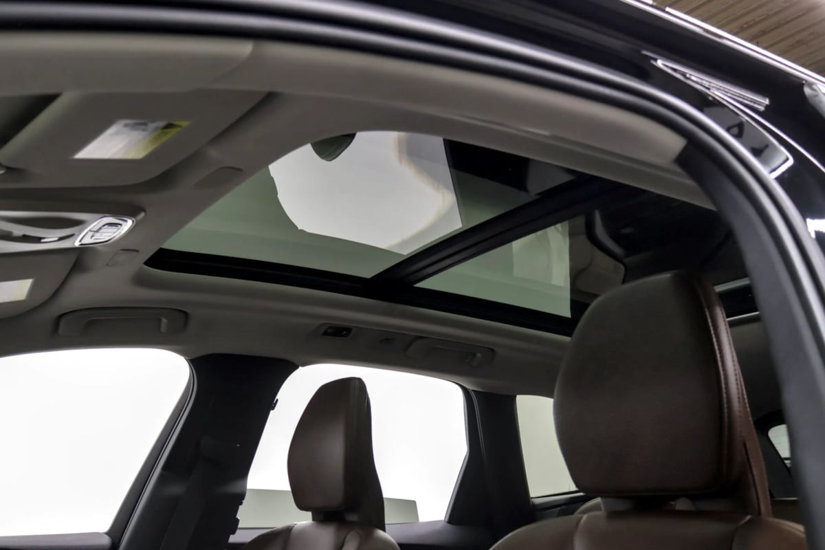 Volvo XC60 photo 26