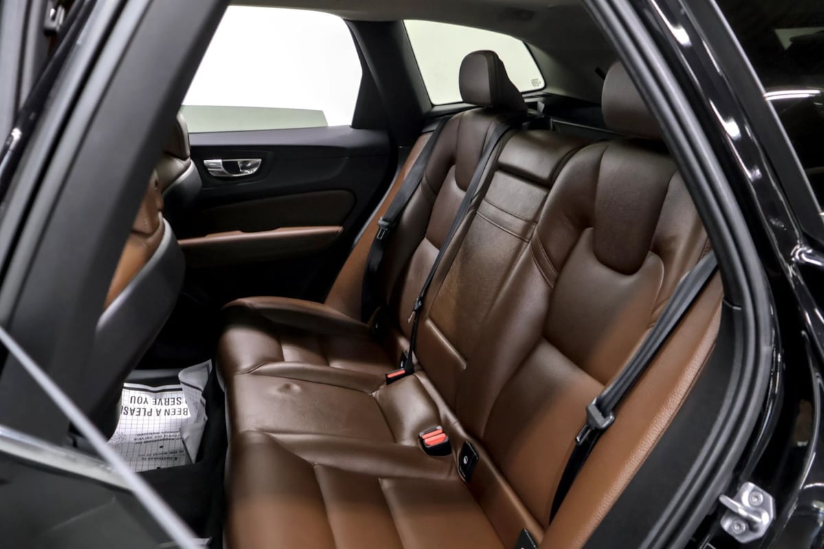 Volvo XC60 photo 31