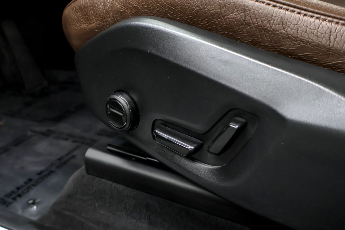 Volvo XC60 photo 33
