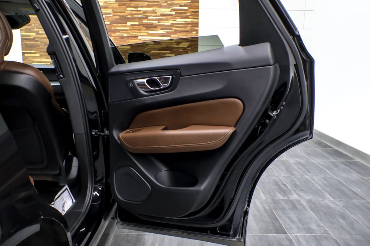 Volvo XC60 photo 38