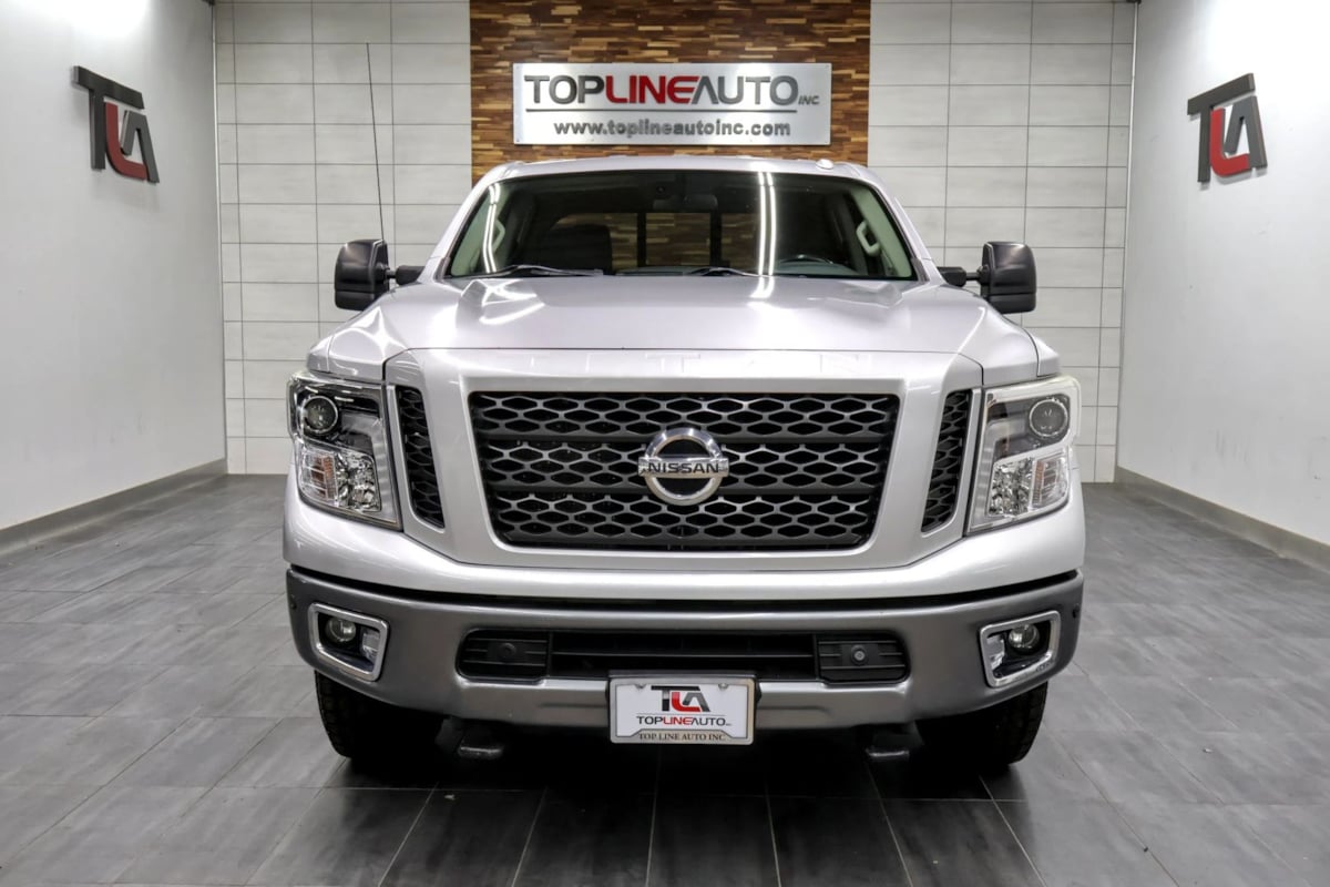 Photo 3 of this Nissan Titan XD