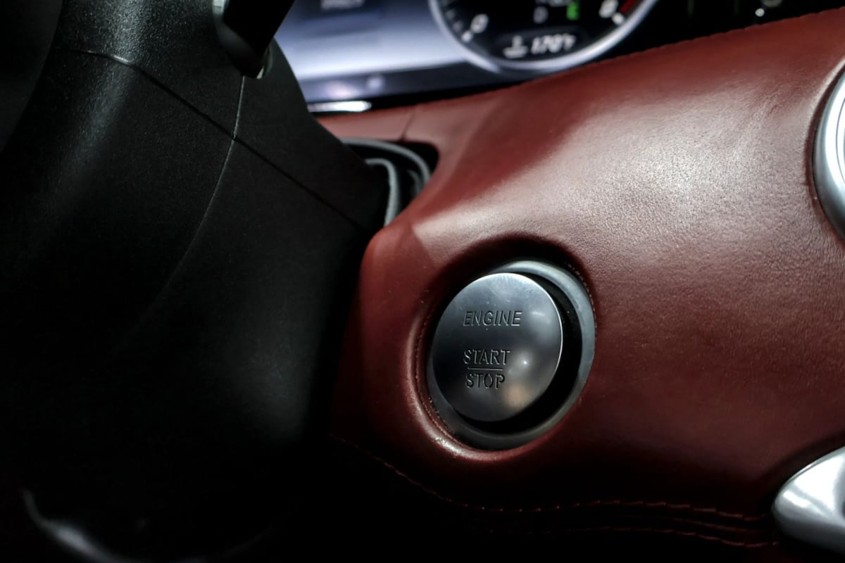 Mercedes-Benz S 550 photo 22