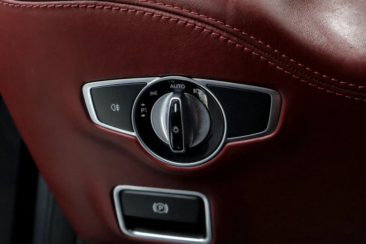 Mercedes-Benz S 550 photo 24